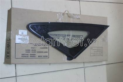 Kính tam giác Toyota Innova 2012-2013