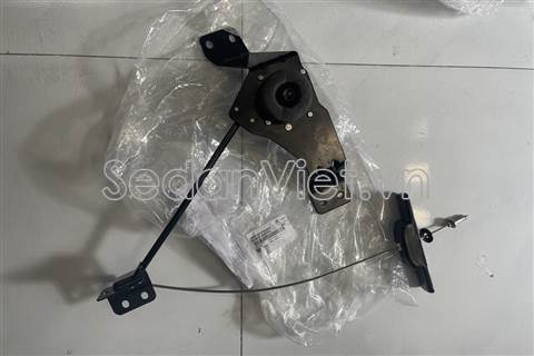 Giá treo lốp dự phòng Hyundai Starex 2008-2013