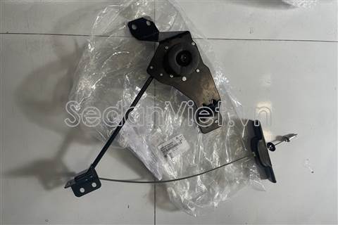 Giá treo lốp dự phòng 628004H100