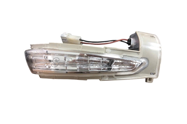 Đèn xi nhan gương dùng cho xe Peugeot 408 2015