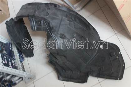 Chắn bùn lòng dè trước Nissan Sunny Q 2019