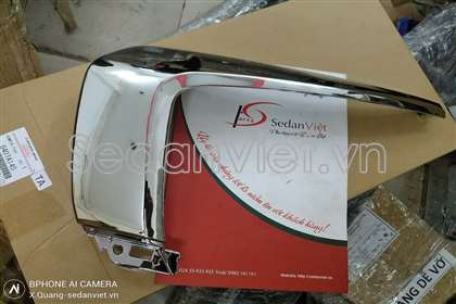 Nẹp mạ viền ca lăng giữa 6407A145