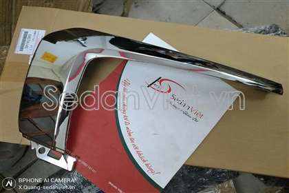 Nẹp mạ viền ca lăng giữa 6407A145