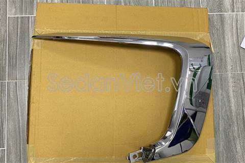Nẹp mạ cản trước 6407A150