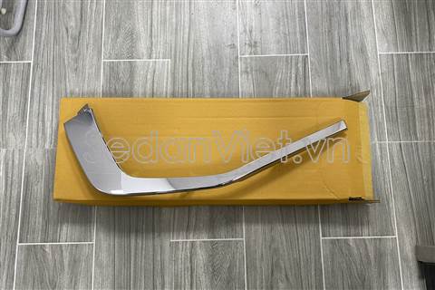 Nẹp mạ cản trước 6407A379