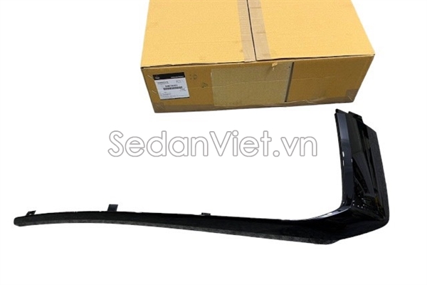 Nẹp đen cản trước (đoạn dài) Mitsubishi Triton 2022-2024