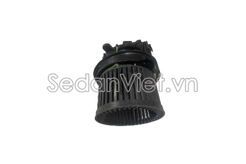 Quạt gió điều hòa trong xe 6441EW-01
