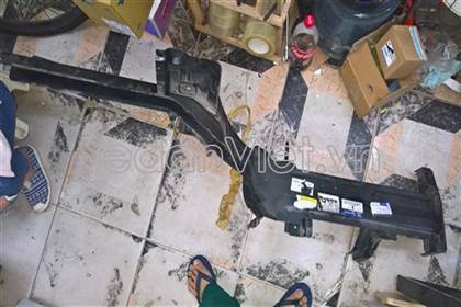 Xương tăng cứng đầu xe Hyundai i10 Grand 2017-2020