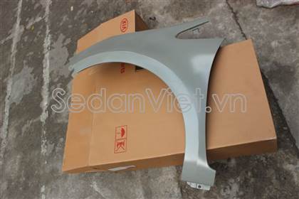 Tai xe trái 663111W100