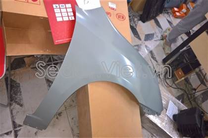 Tai xe phải 663211D000