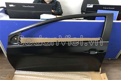 Cánh cửa trước trái 670020D210