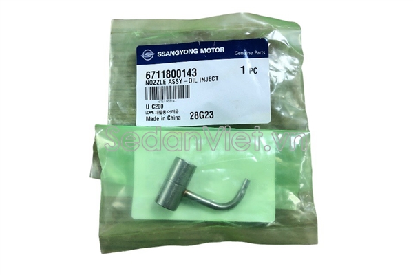 Vòi phun dầu động cơ 6711800143
