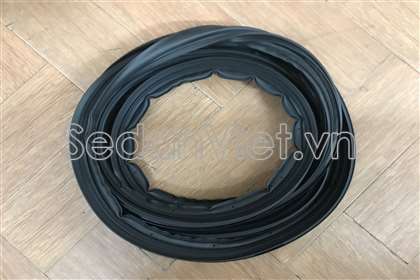 Gioăng cửa cốp hậu số 5 - 6788160131