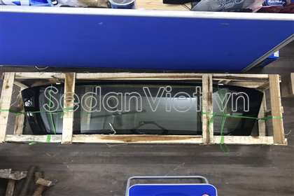 Kính lưng có cảm biến 681050K021