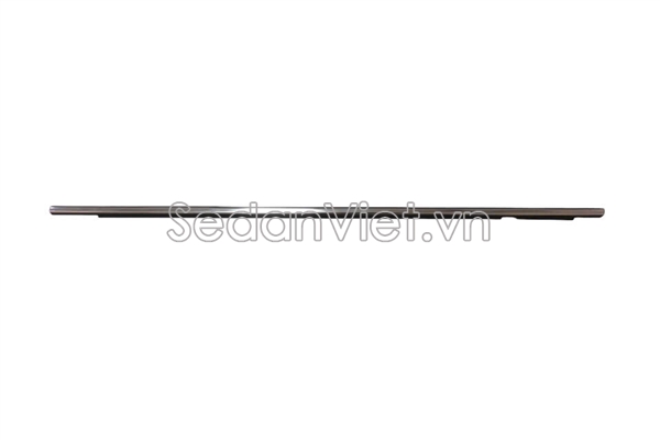 Nẹp chân kính cánh cửa ngoài trước 68162BZ230