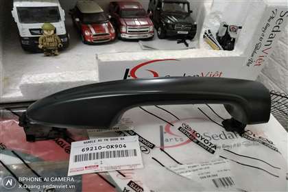 Tay mở cửa ngoài trước 692100K904