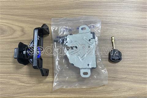Ổ khóa ngậm capo dùng cho xe Ford Transit 2008-2017