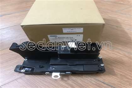 Ổ khóa ngậm cánh cửa trước 6L8Z7821812A