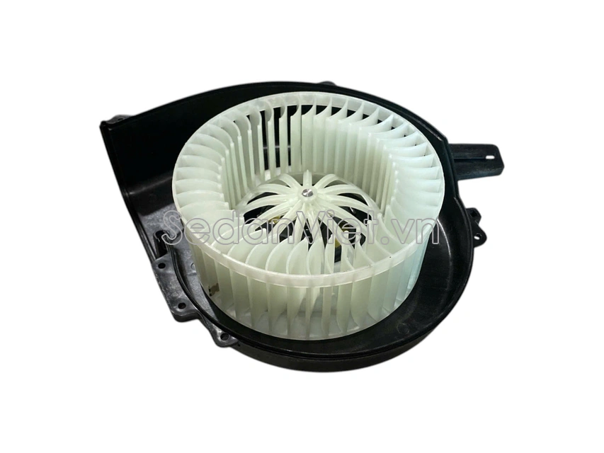 Quạt gió điều hòa trong xe 6R1819015