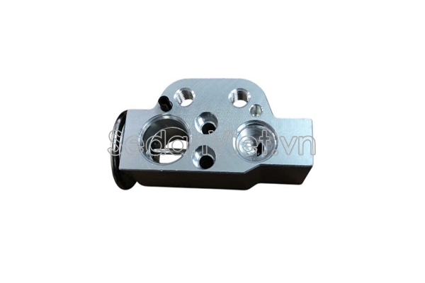 Van tiết lưu điều hòa - 6RF820679
