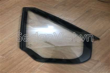 Kính tam giác cánh cửa trước 6C16V21418