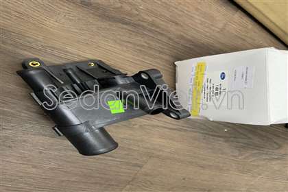 Vỏ van hằng nhiệt Ford Mondeo 2003-2007