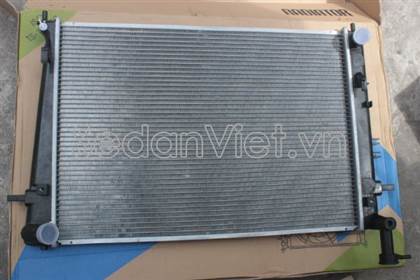 Két nước Kia Sportage 2007-2008