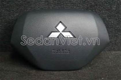 Túi khí vô lăng Mitsubishi Mirage 2014-2016