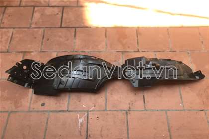 Chắn bùn lòng dè trước 7232073R00000