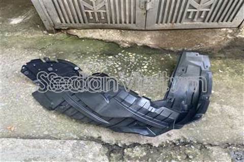 Chắn bùn lòng dè trước 7232272SA0000