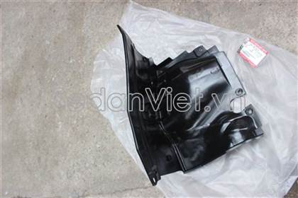 Chắn bùn gầm máy phải dùng cho xe Suzuki Ertiga 2013-2015