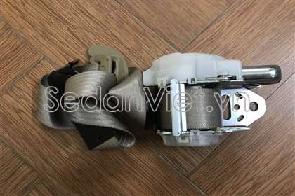 Dây đai an toàn dùng cho xe Toyota Highlander 2010