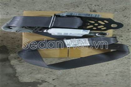 Dây đai an toàn trước phụ 732100K201B0