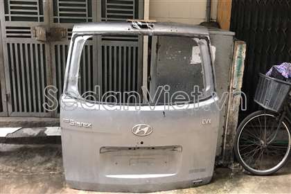 Cốp hậu Hyundai Starex 2014-2016