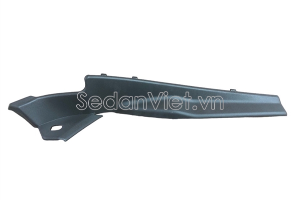 Ốp góc chân kính chắn gió 7405A751