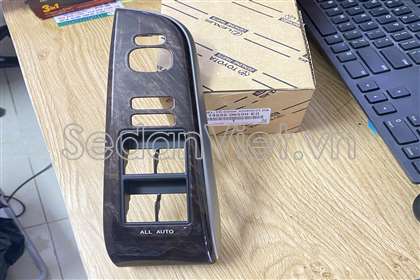 Nhựa ốp công tắc lên xuống kính tổng
