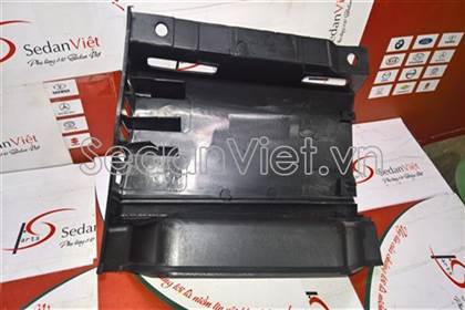 Ốp bậc lên xuống 75811SWAA00
