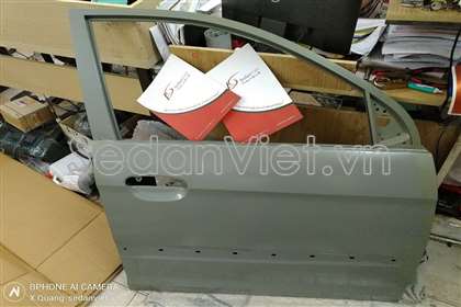 Cánh cửa trước phải dùng cho xe Kia Morning 2008-2009
