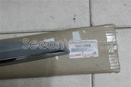 Nẹp mạ cốp hậu 768010D906