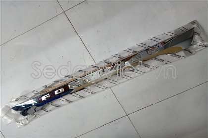 Nẹp mạ cốp hậu có chữ fortuner nổi Toyota Fortuner 2012-2015