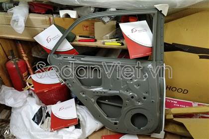 Cánh cửa sau trái 770031Y020