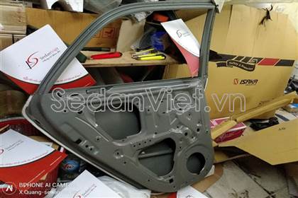 Cánh cửa sau trái 770031Y020