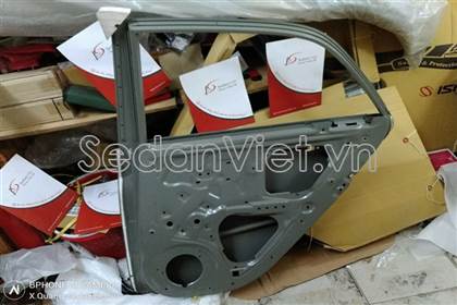 Cánh cửa sau phải 770041Y020
