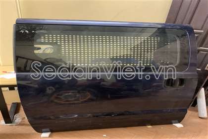 Cánh cửa sau phải Hyundai Starex 2018-2020