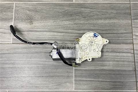 Motor lên xuống kính cánh cửa trước 7747203101