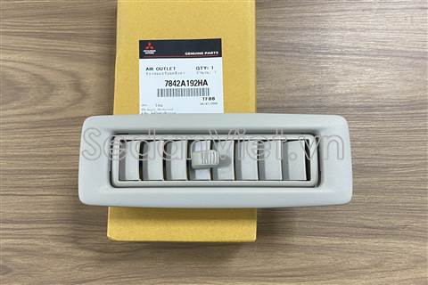 Cửa gió điều hòa trần xe 7842A192HA