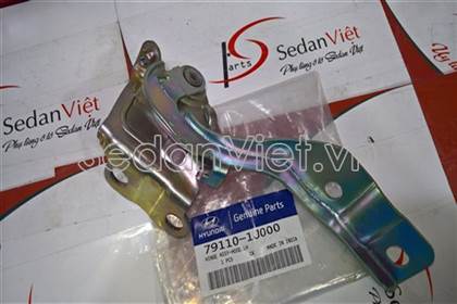 Bản lề capo trái 791101J000