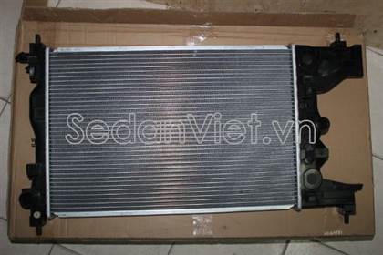 Két nước dùng cho xe Chevrolet Orlando 2011-2014