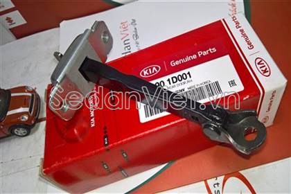 Hạn chế hành trình cánh cửa sau 793801D001