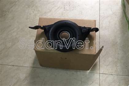 Bi treo trục các đăng Ford Escape 2003